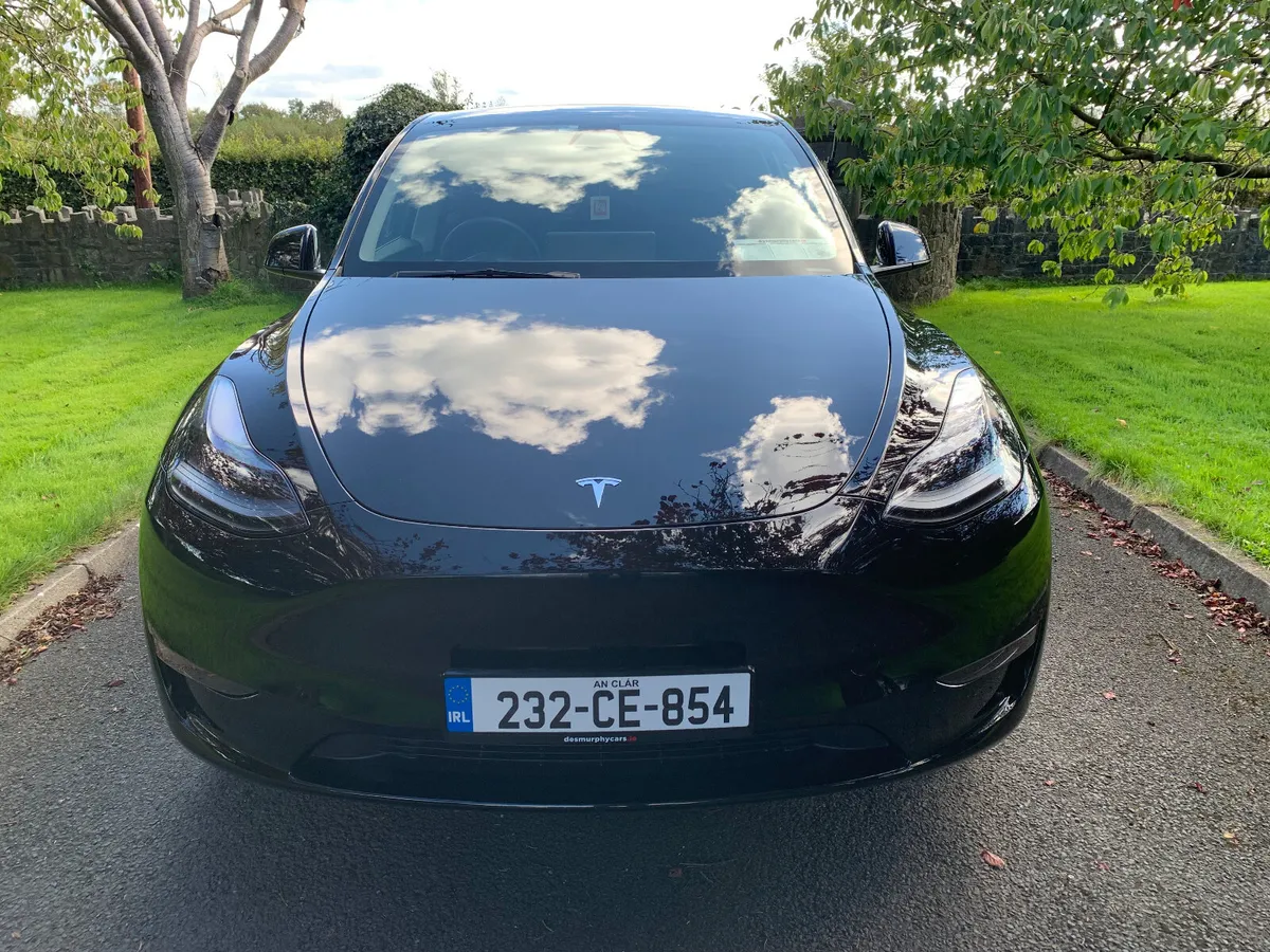 Tesla Model Y 2023 LONG RANGE - Image 3