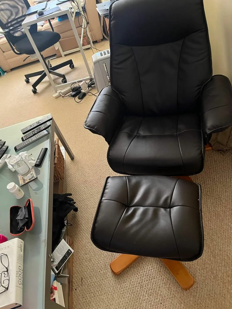 Recliner armchair and stool