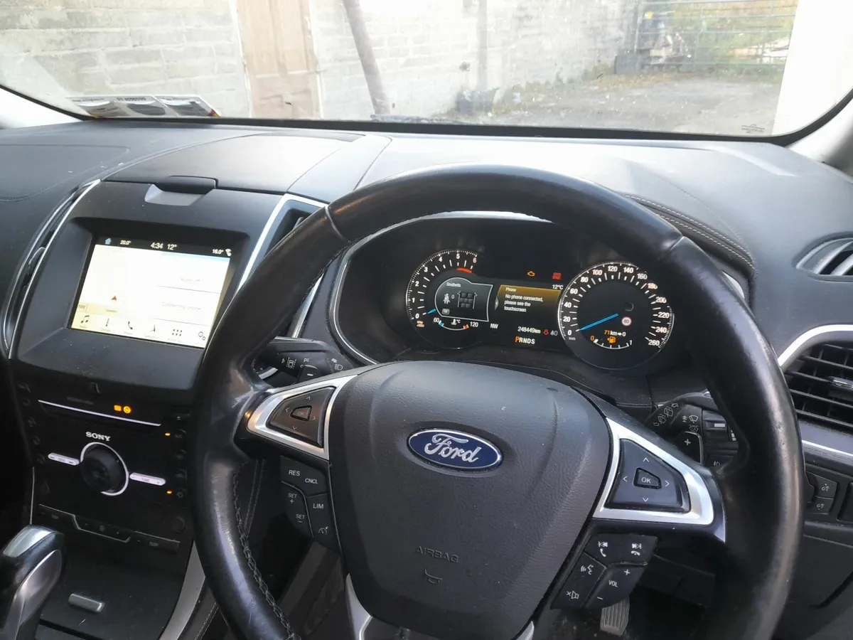 Ford S-Max 2018 Vignale Automatic (180Bhp) - Image 3