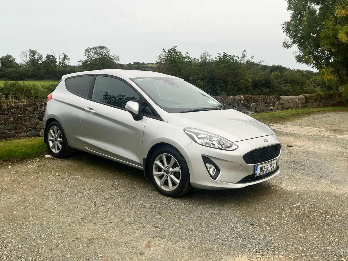 Ford Fiesta 1.0 automatic - Image 2