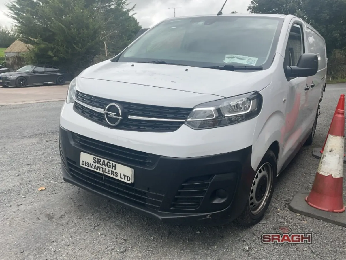 Opel Vivaro Selection - Image 3