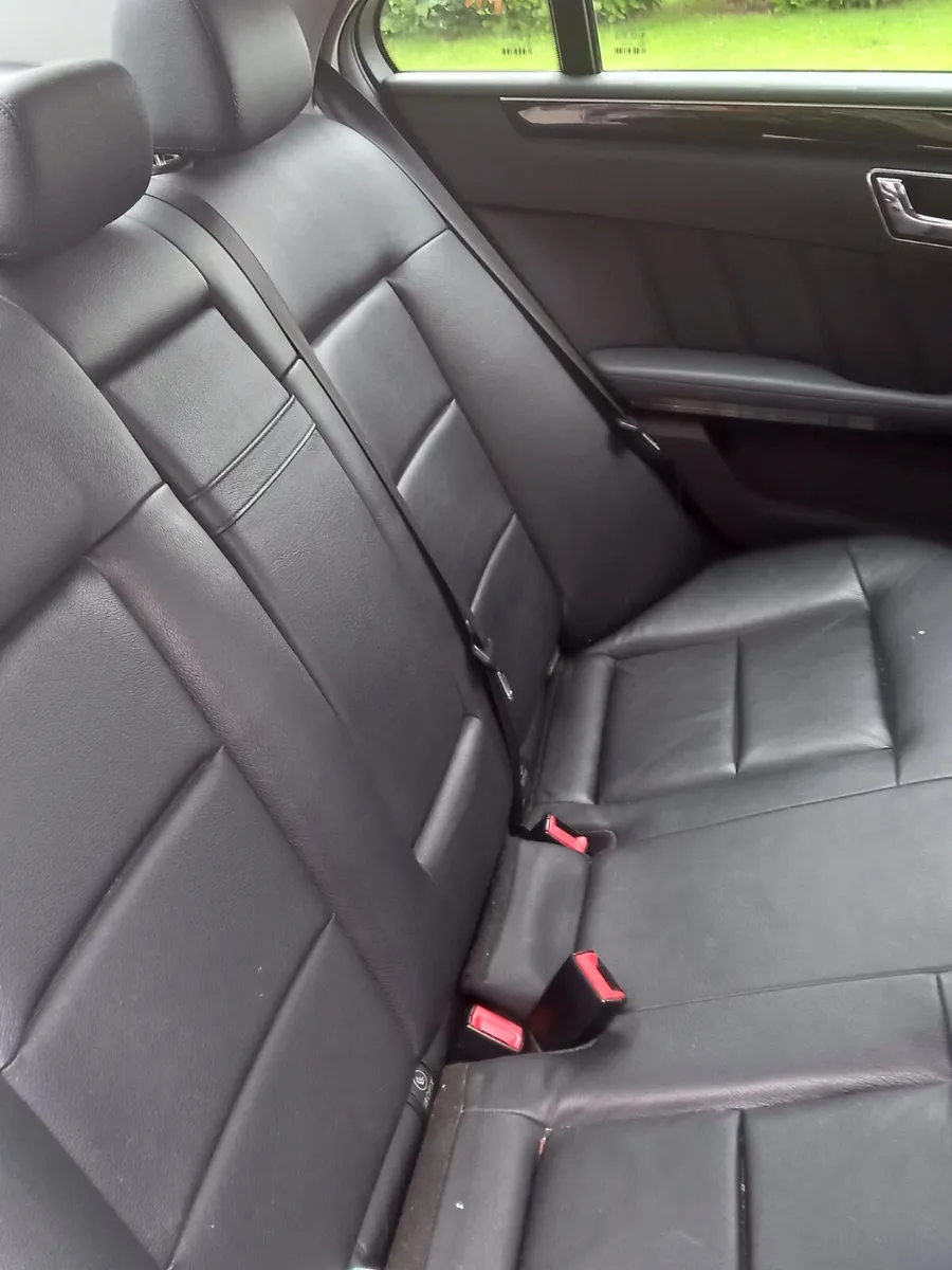 2013 Mercedes-Benz E220 2.1 Diesel - Image 4