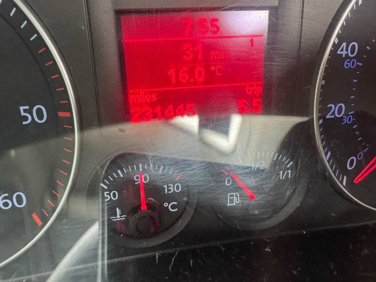 Volkswagen Golf - Image 4