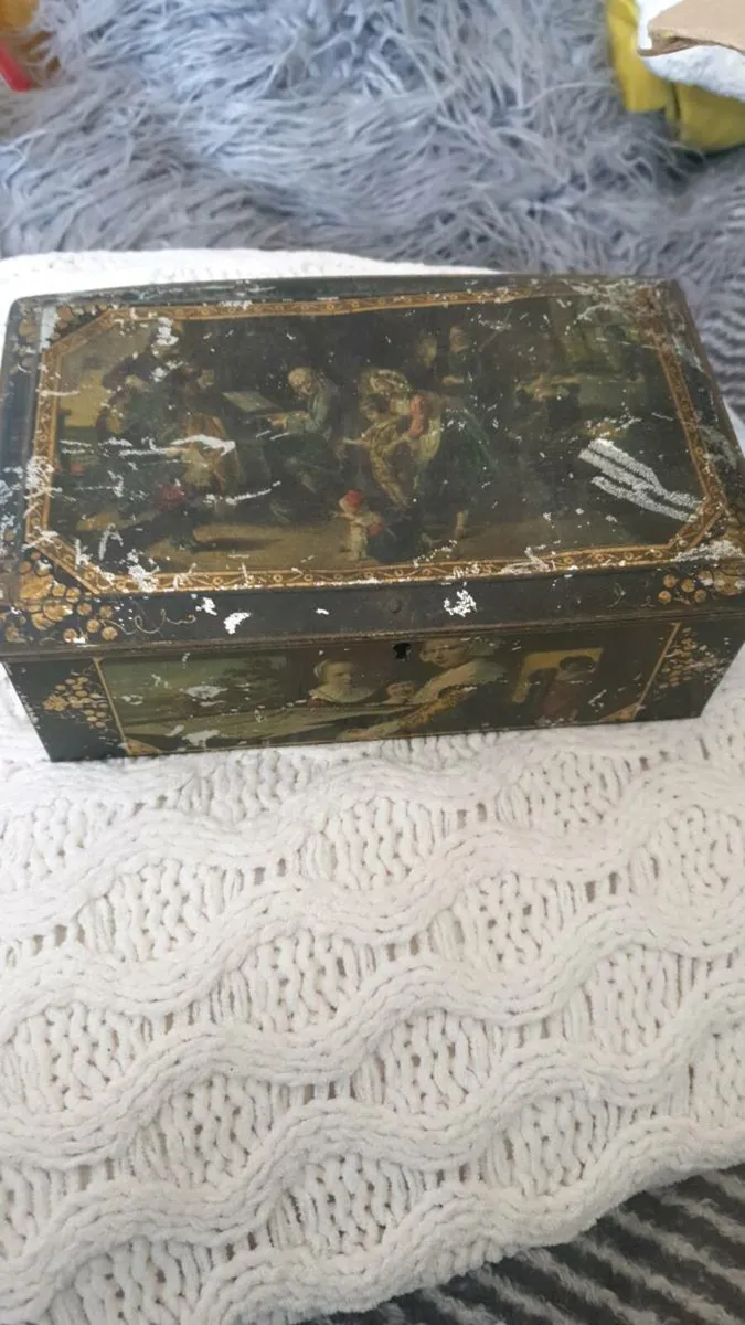 VINTAGE...TIN...1920s ...