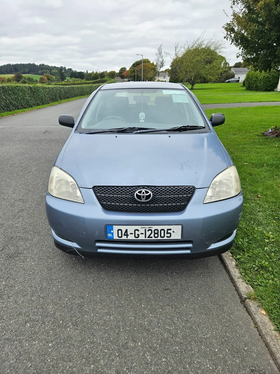 Toyota Corolla 2004 - Image 2