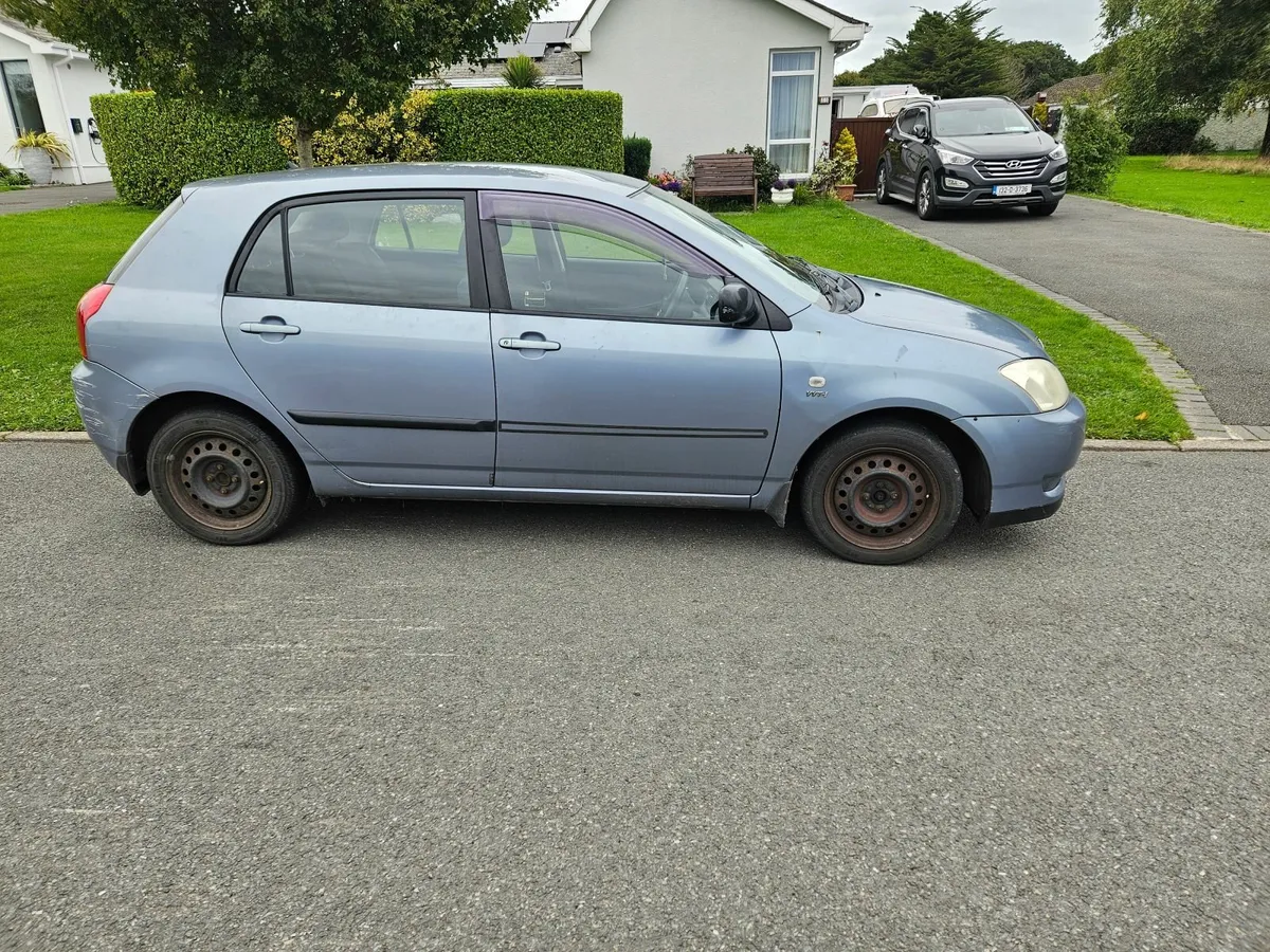 Toyota Corolla 2004 - Image 4
