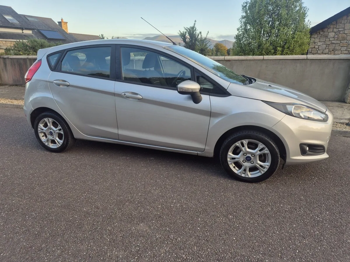 Ford Fiesta Diesel Zetec - Image 4