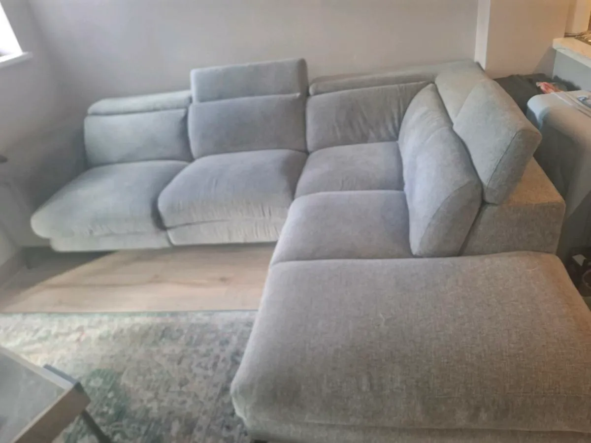 Electric recliner corner sofa - Image 1