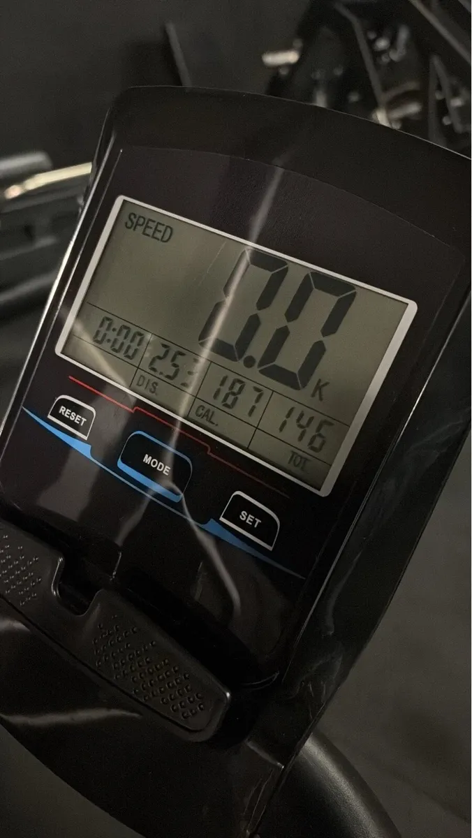 Curved Treadmill - Image 4