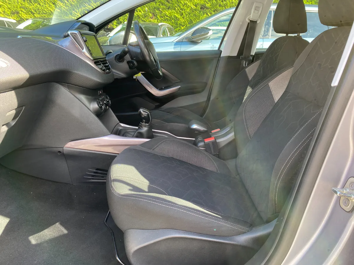 Peugeot 2008 1.4 Hdi 70 bhp Active - Image 4