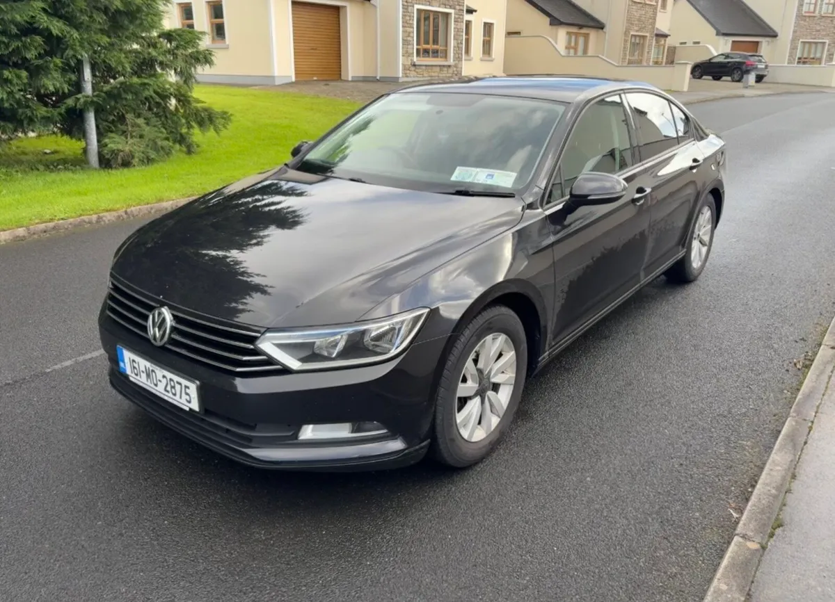 2016 Volkswagen Passat 1.6 Diesel read add - Image 3