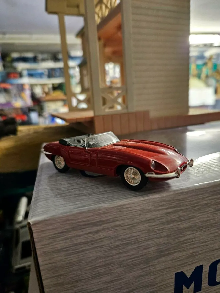 Corgi Jaguar E Type - Image 1