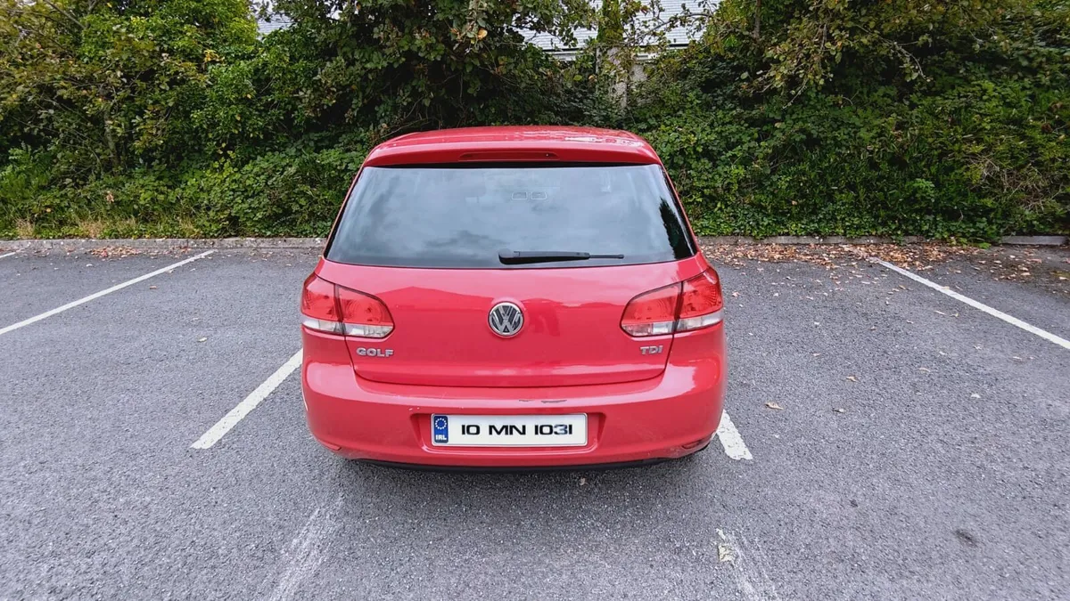 2010 Volkswagen Golf 1.6 TDI MK6 - Image 3