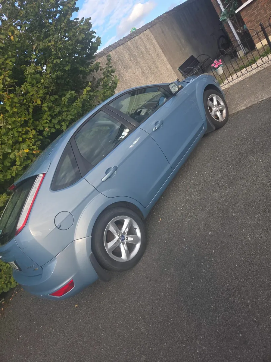 09 ford focus - Image 2