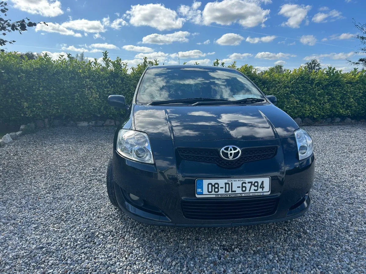 Toyota auris  t3 - Image 2