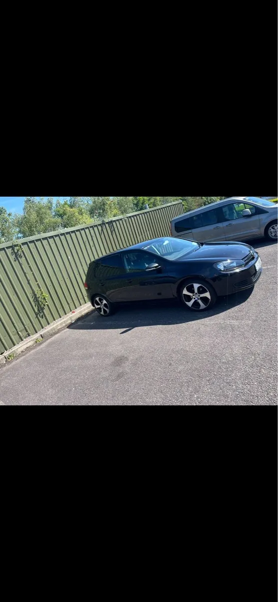 Volkswagen Golf - Image 2