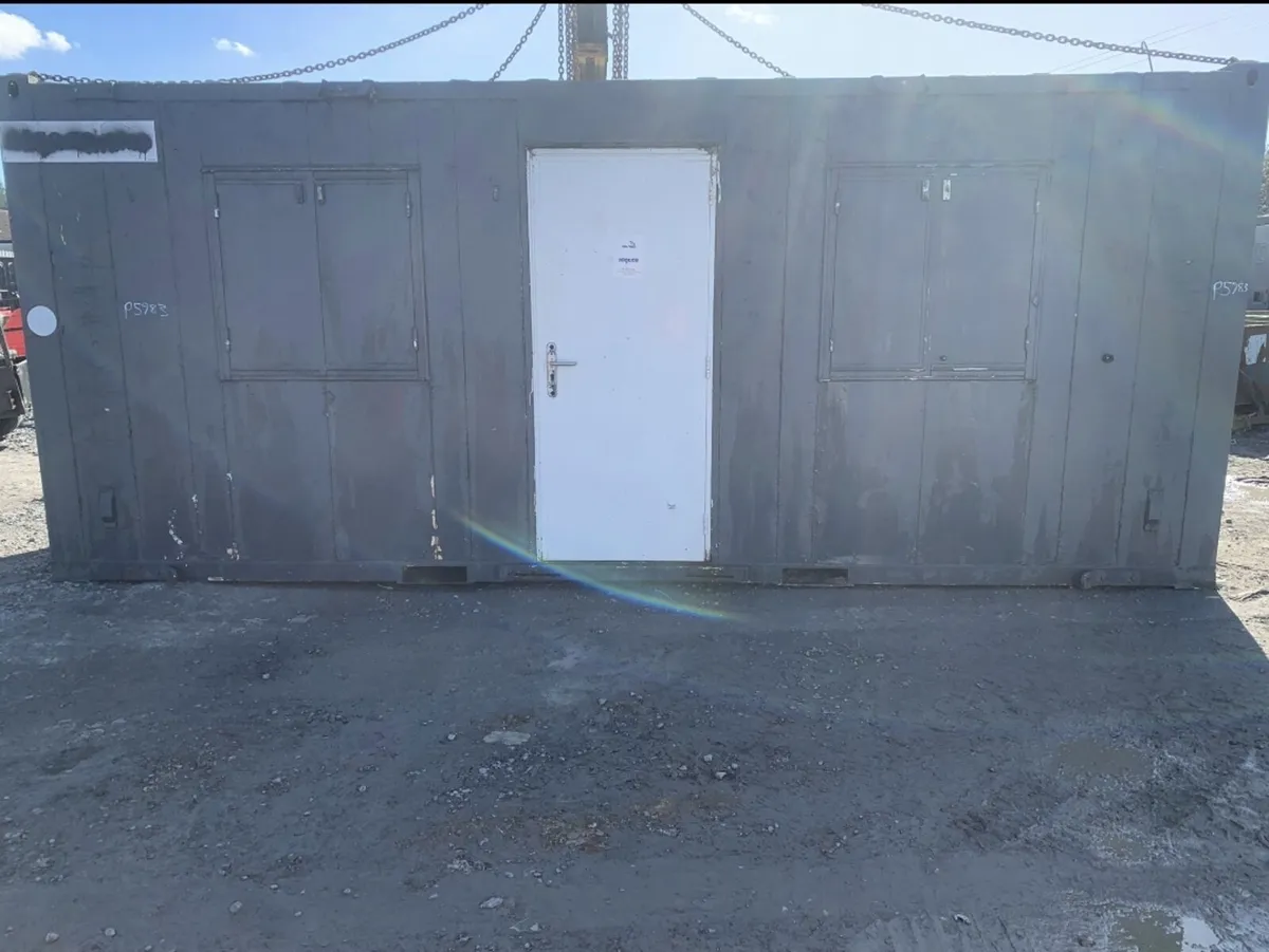 20ft x 8ft Office / Welfare Unit - Image 1