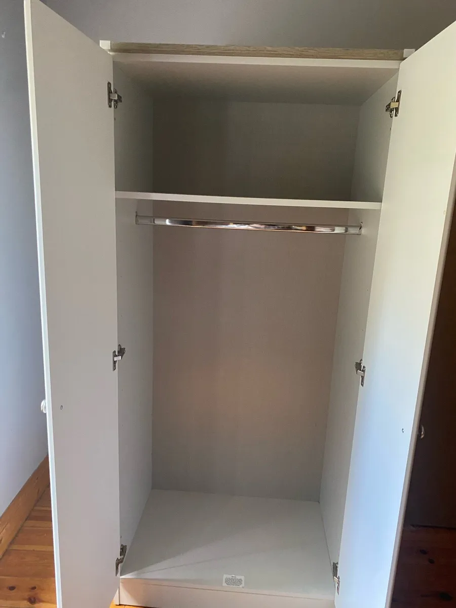 Wardrobe - Image 3