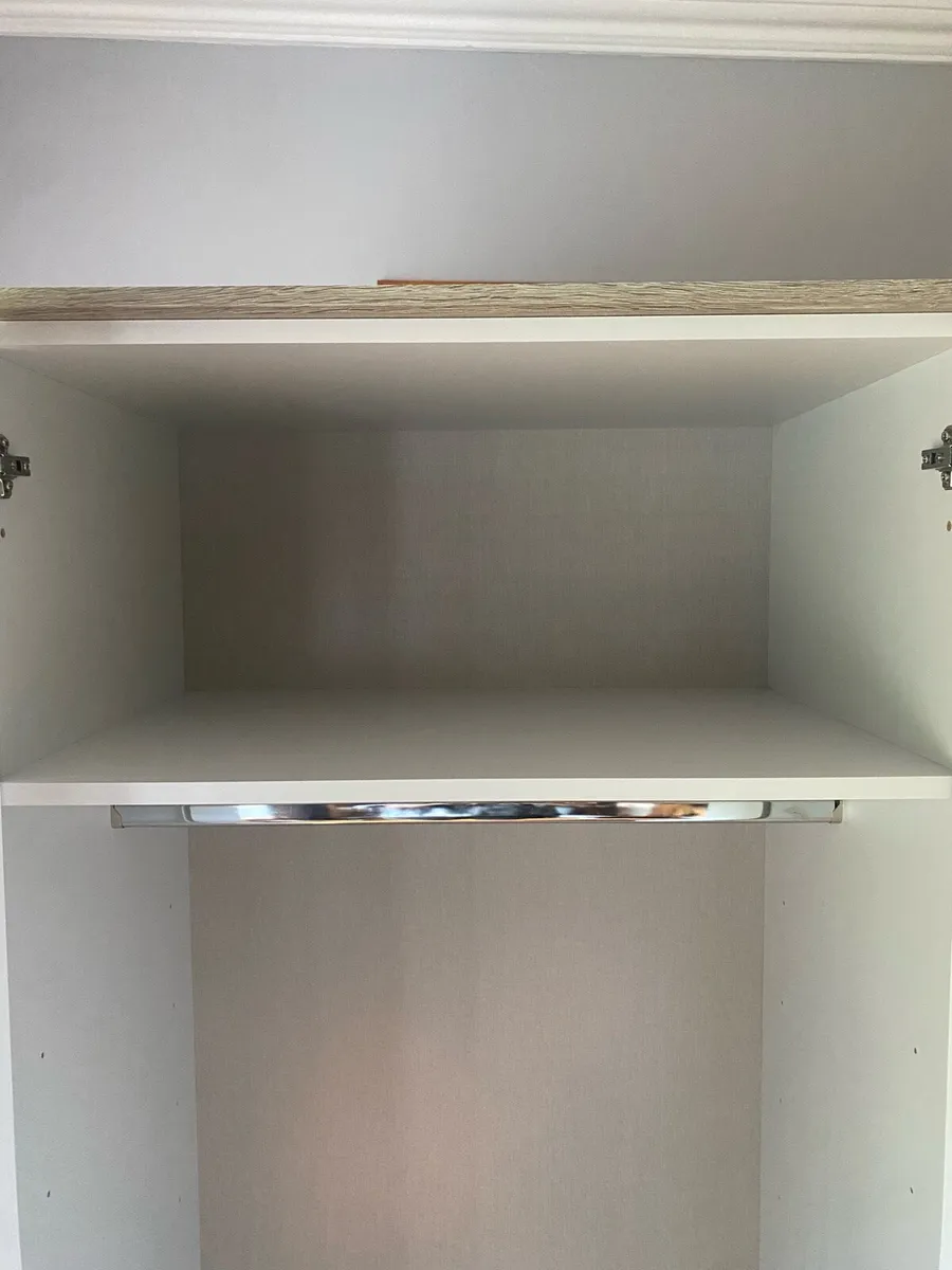 Wardrobe - Image 4