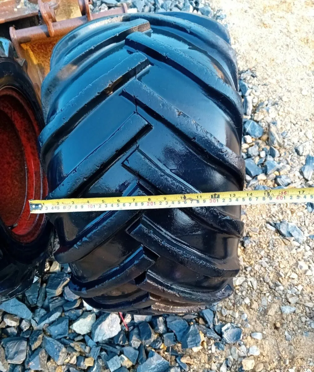 Floatation Wheels - Image 1