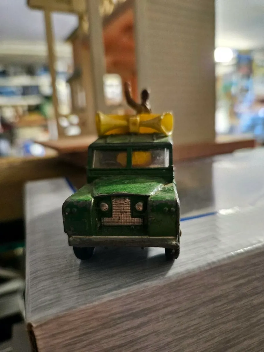 Corgi Landrover - Image 2
