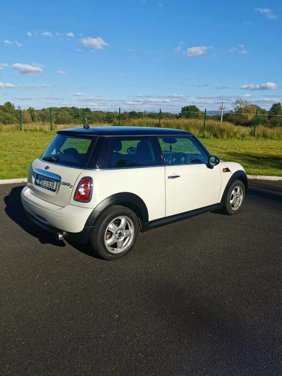 Mini cooper 1.6 diesel ** just ncted ** - Image 4