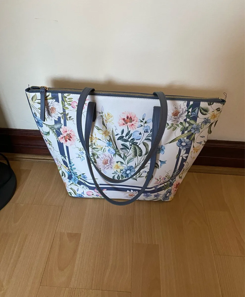 Beautiful Tote Shoulder Bag - Image 2