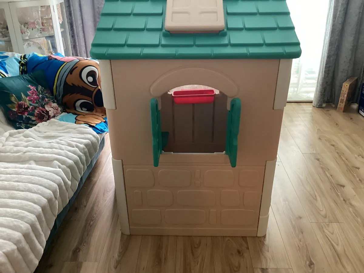 Playhouse - Image 1