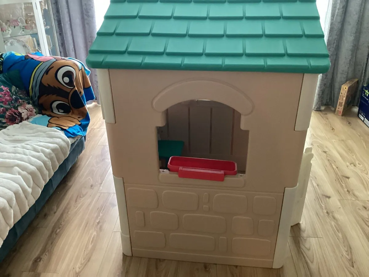 Playhouse - Image 3