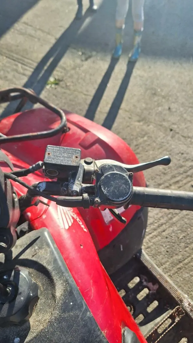 Honda 250 - Image 4