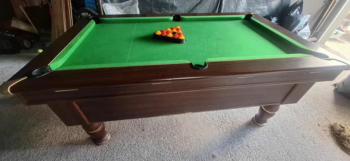 Pool table - Image 2