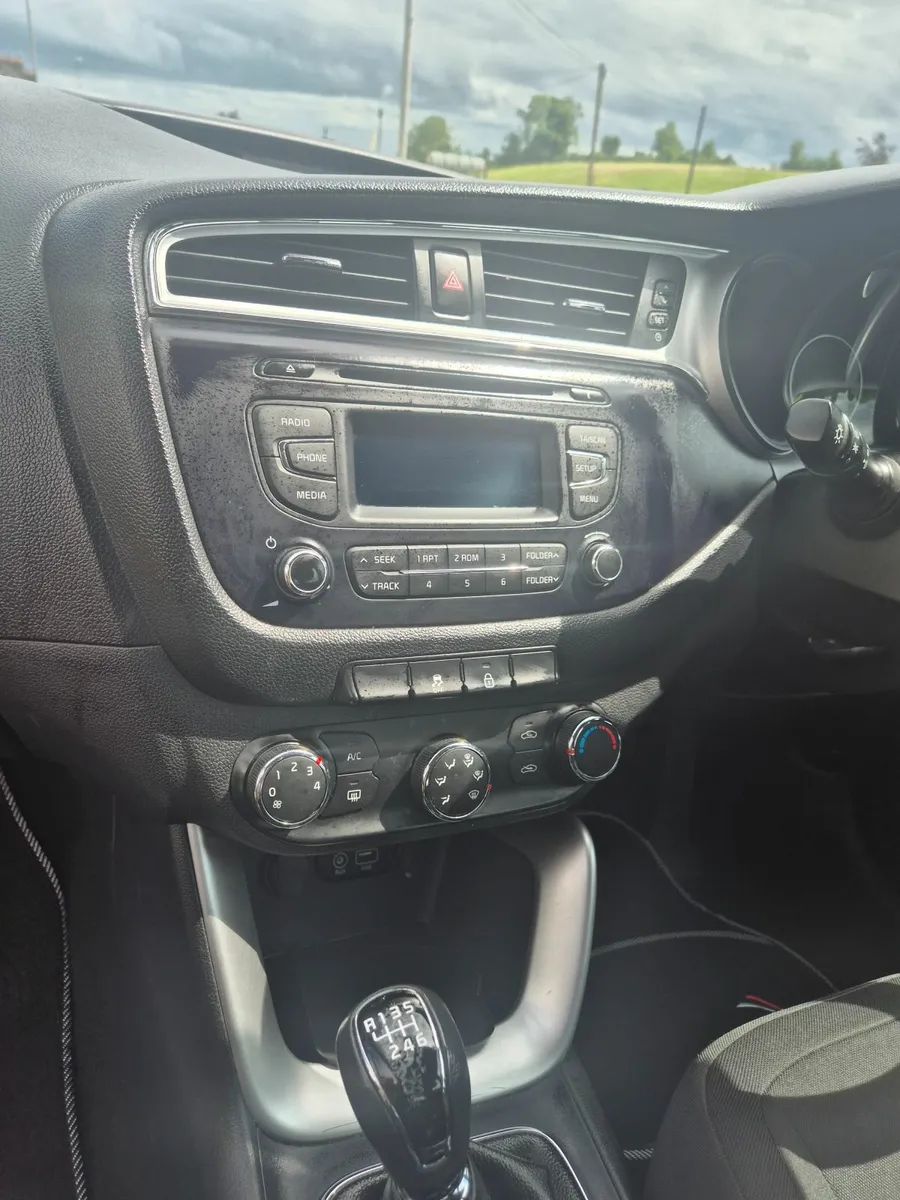 Kia Ceed 2018 - Image 4