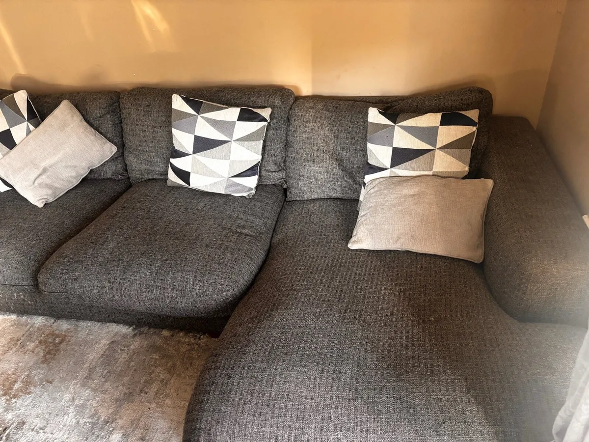 L shape sofa - Image 2