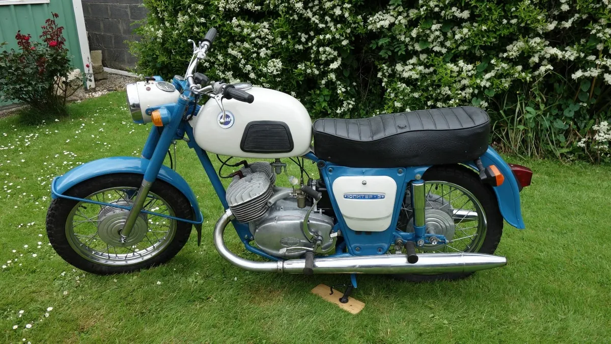 IZH  Jupiter 3  1976 - Image 1