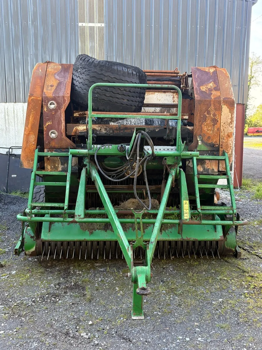 McHale 550 fire damaged - Image 1