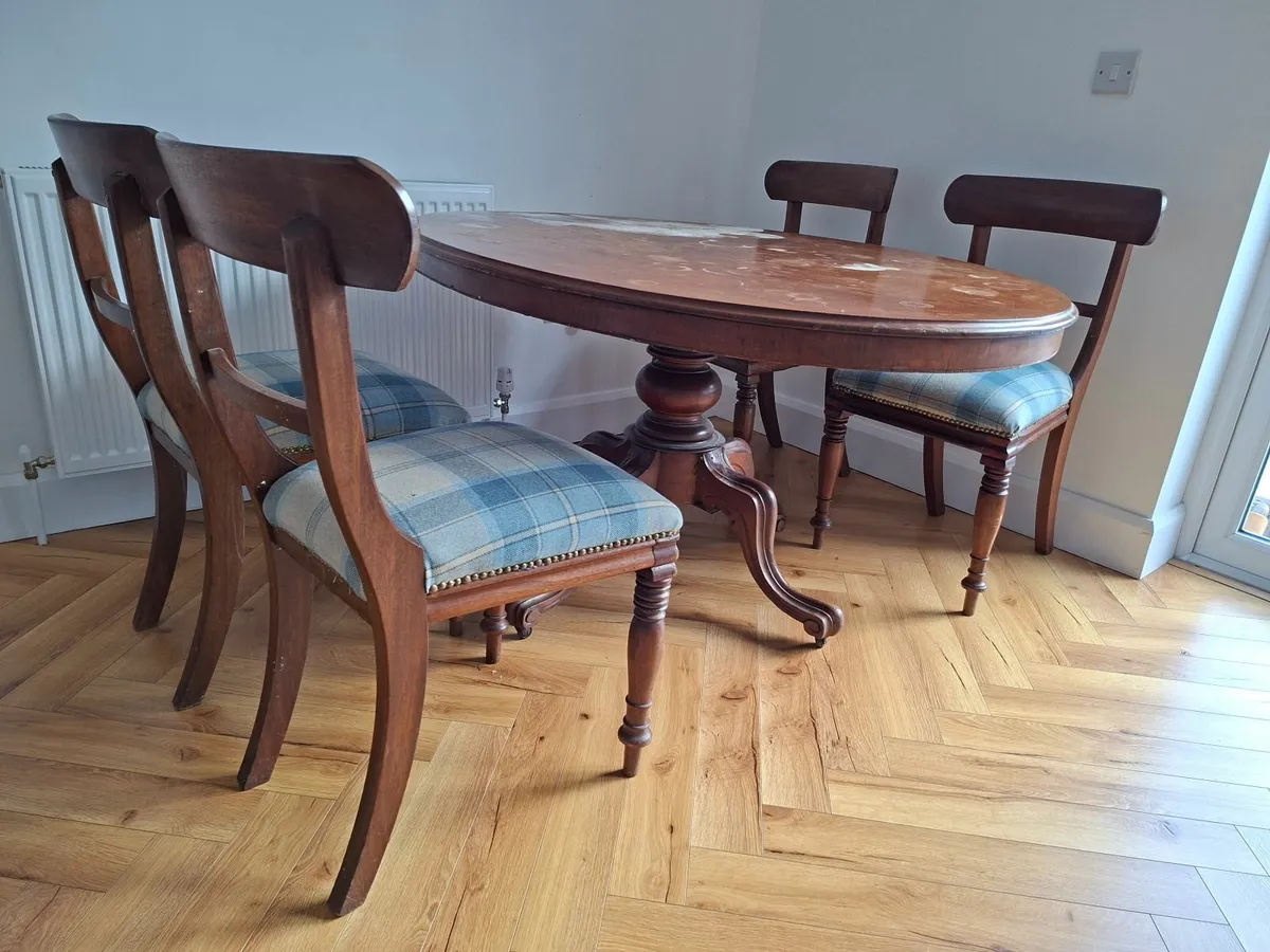 Antique mahogany table and chairs - Image 1