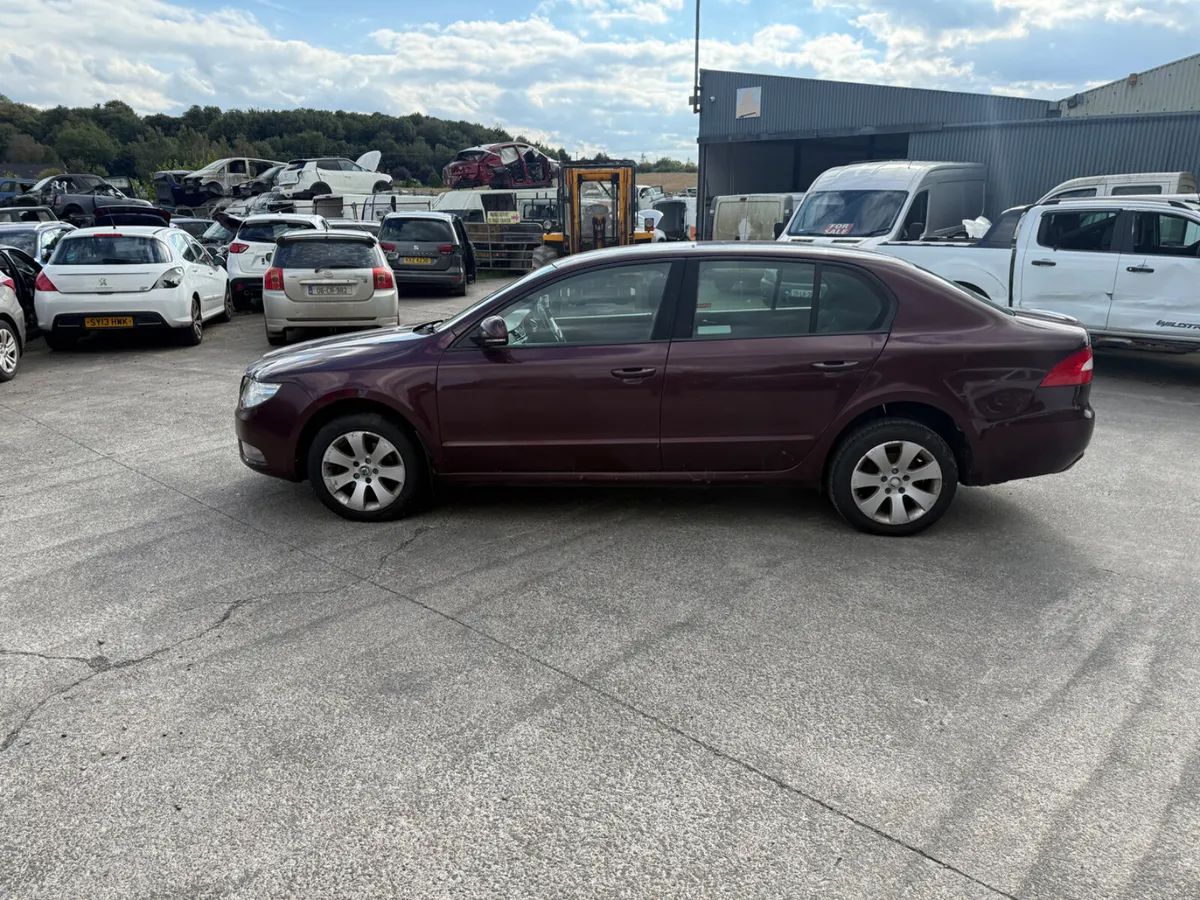 2013 Skoda Superb 1.6 TDI - Image 4