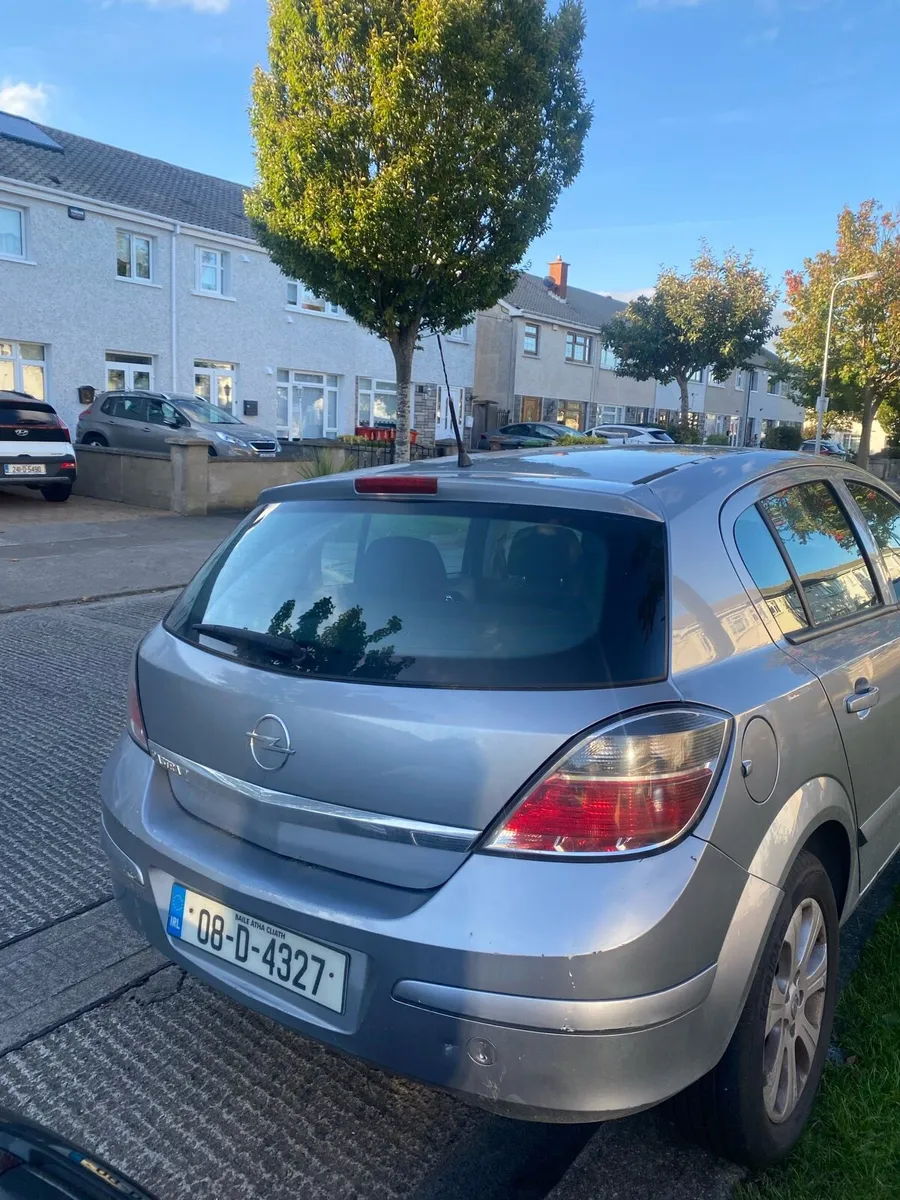 Car - Image 1