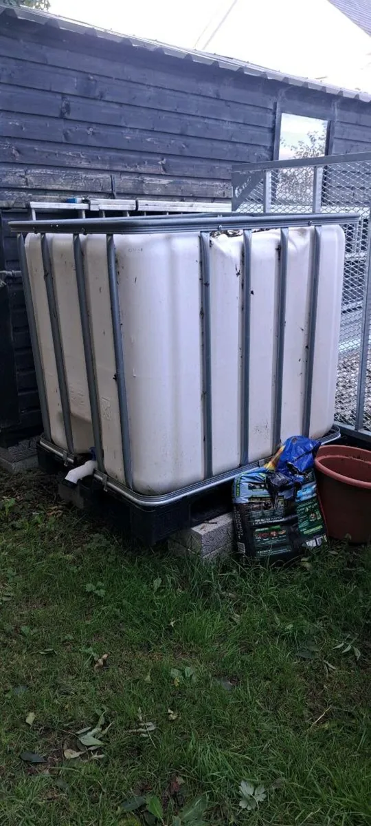 Water tank