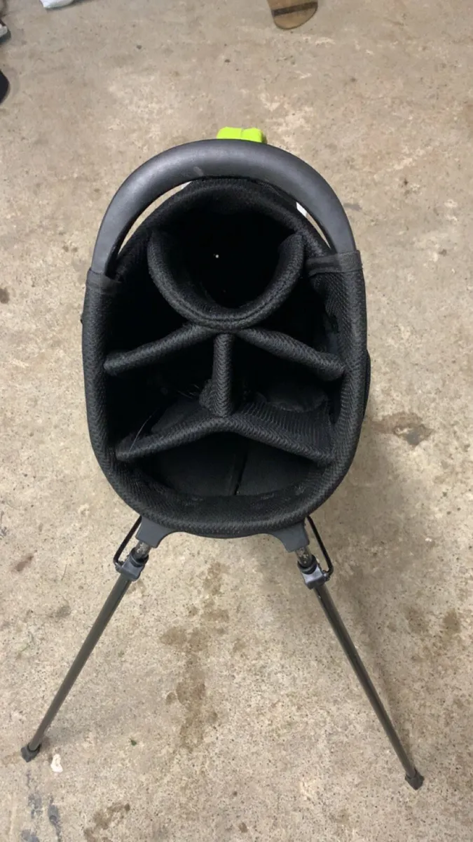 Maggreor golf bag - Image 2
