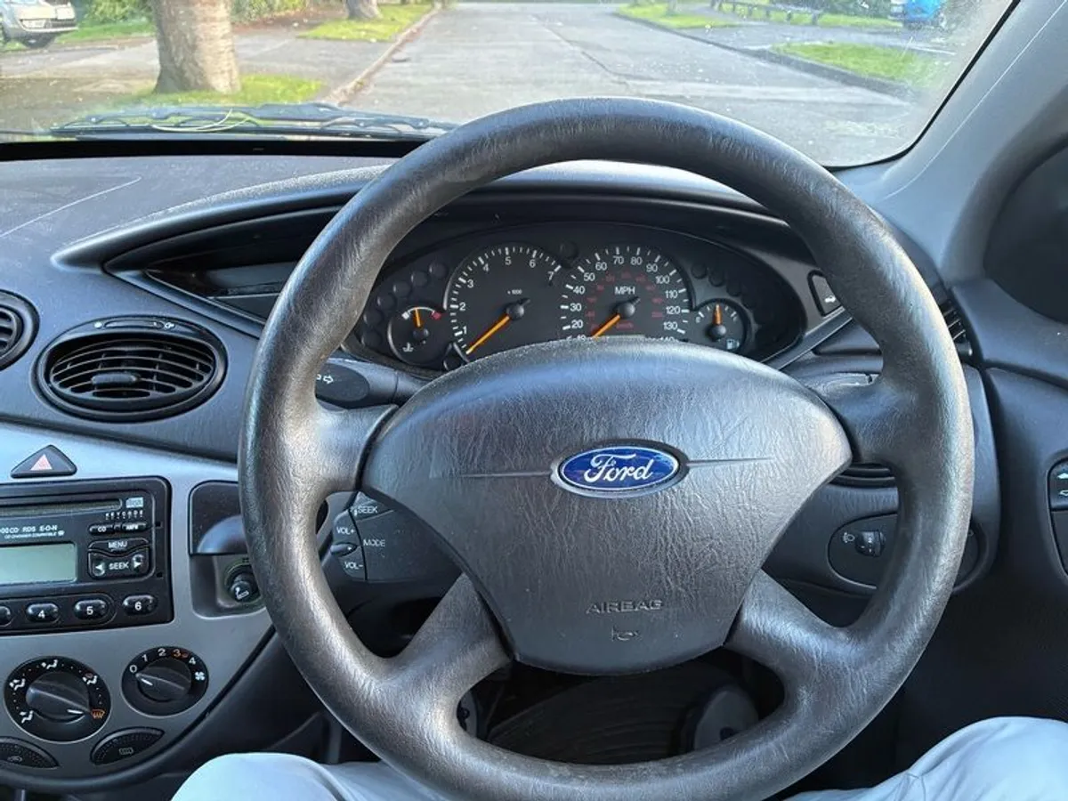 2003 Ford Focus - Image 4