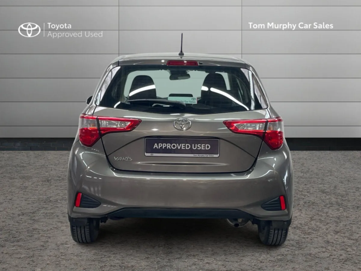 Toyota Yaris 1.0 LUNA 4DR - Image 4