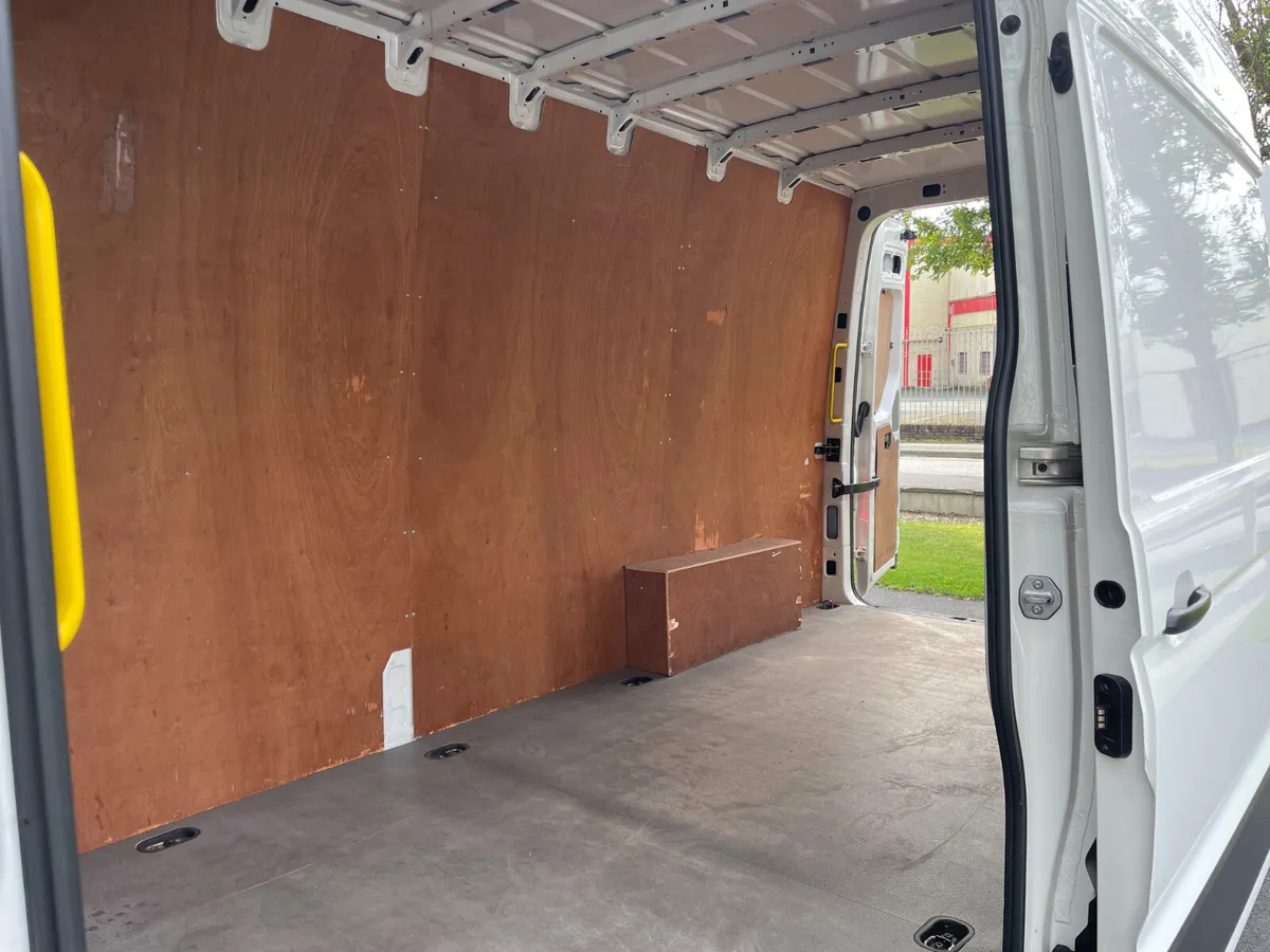 TRENDLINE - 2.0 TDI - HIGH ROOF - F.S.H : LWB - Image 4
