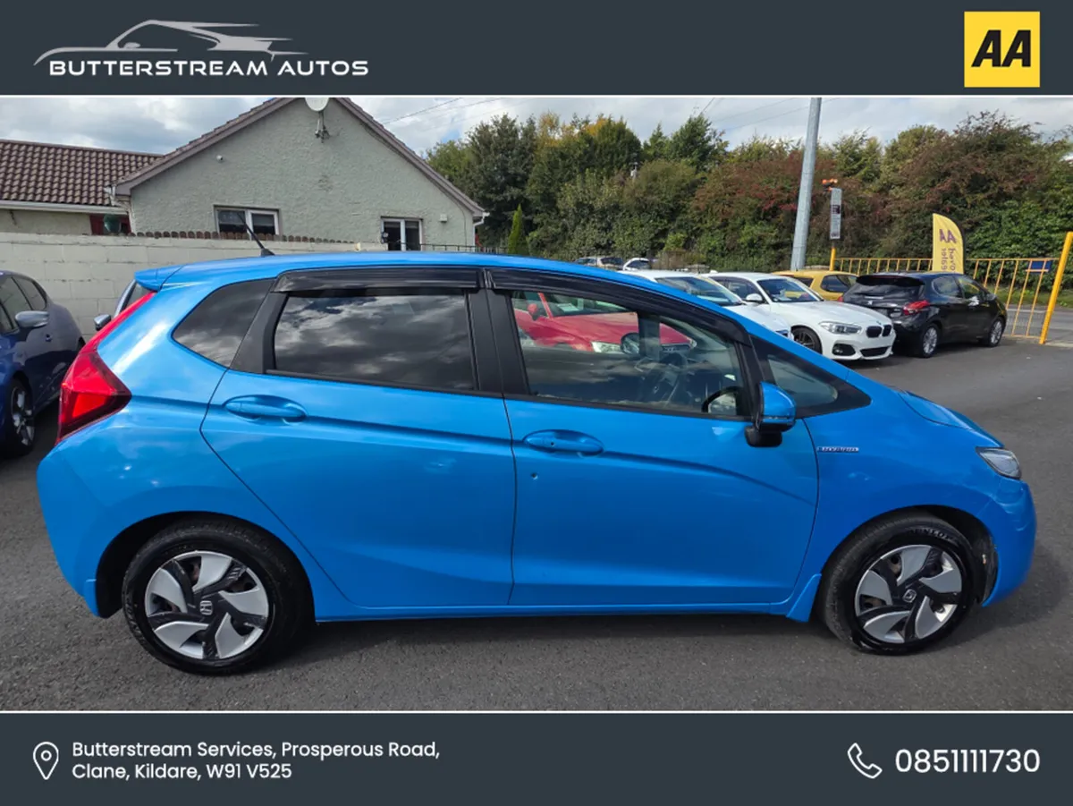 Honda Fit 1.5 AUTO HYBRID - Image 3