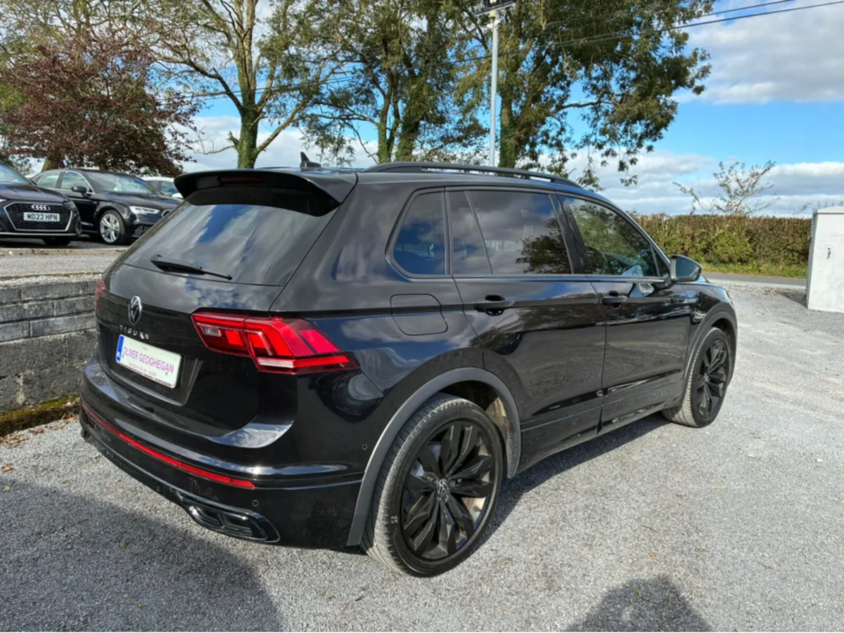 Volkswagen Tiguan R-LINE 2.0 TDI - Image 2