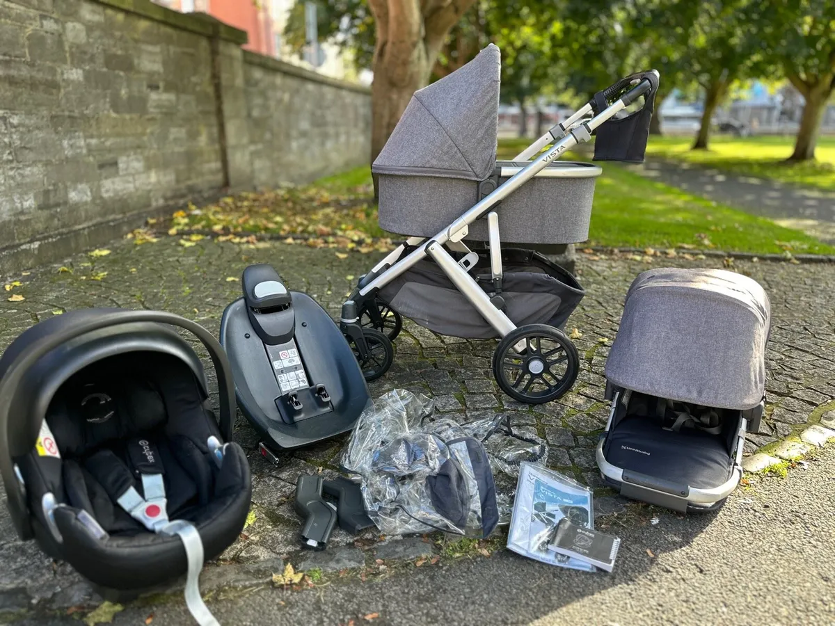 New condition Uppababy Vista V2 - Image 1
