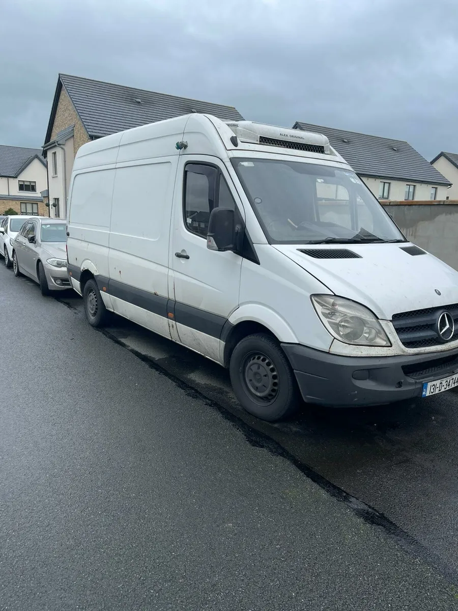 Merc sprinter fridge - Image 1
