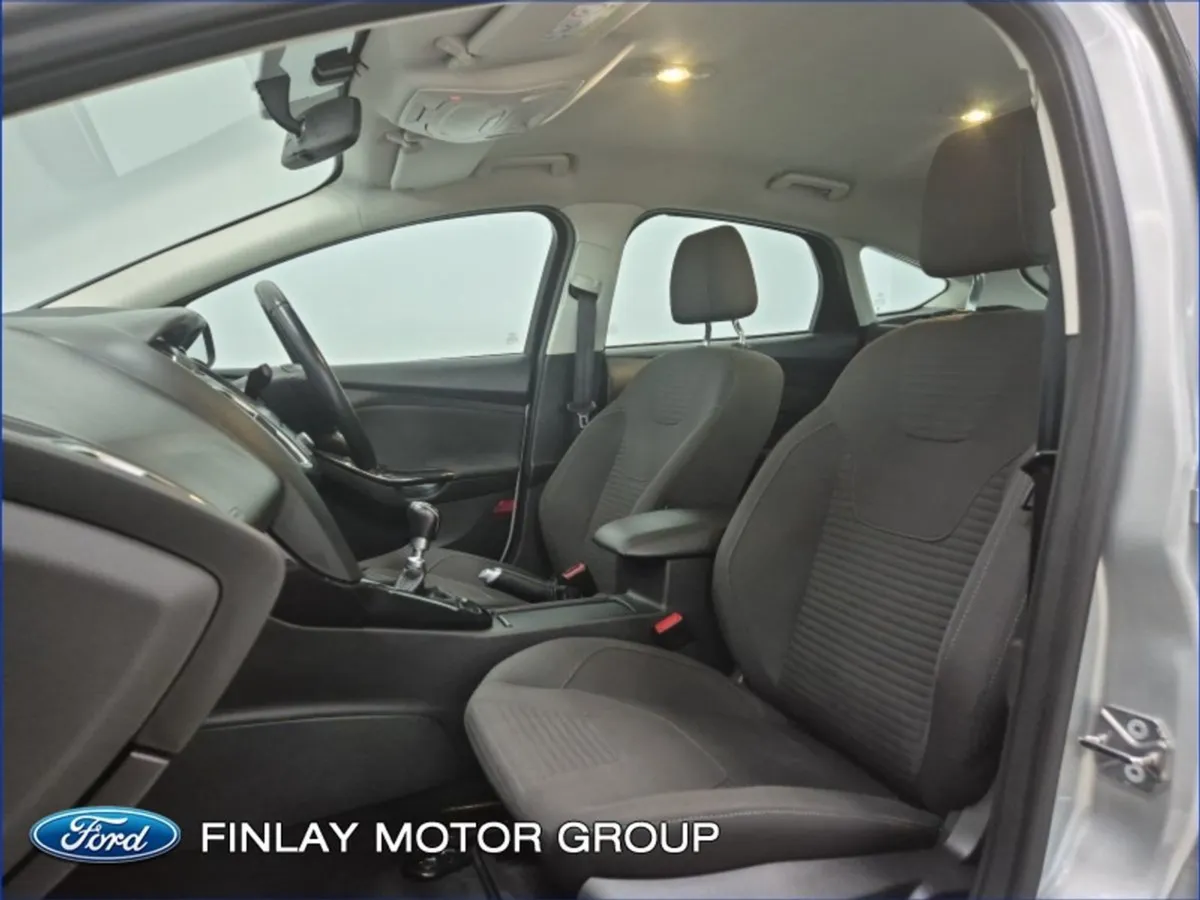 Ford Focus 1.5 Tdci 95ps Titanium - Image 4