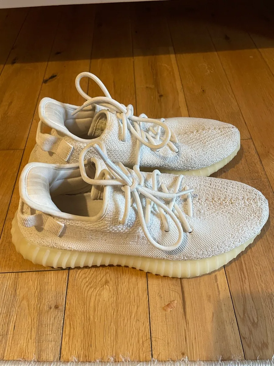 Adidas Yeezy bone - Image 1
