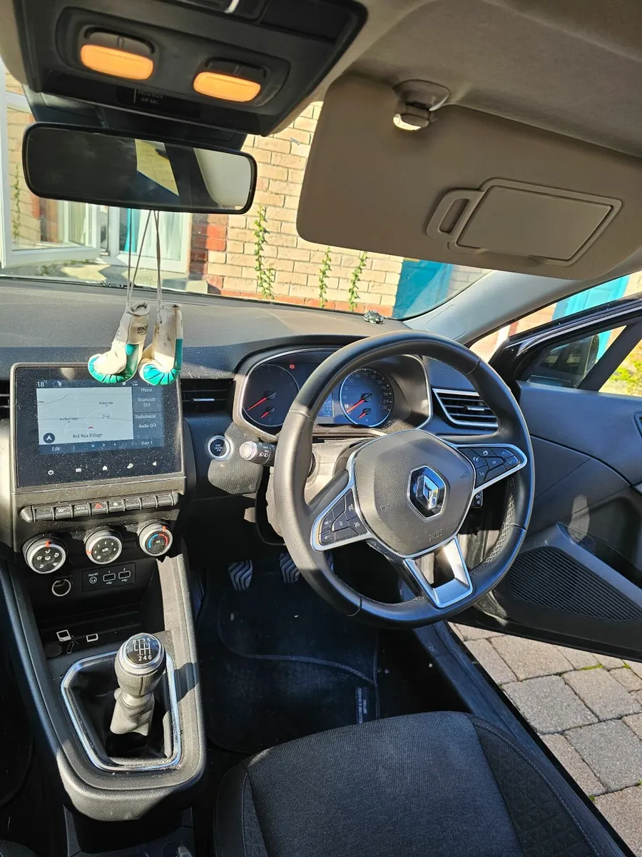 Renault Clio 2021 - Image 4